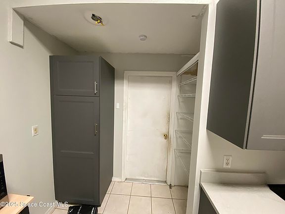 3rd image of 1630 Valley Forge Dr