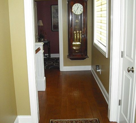 4th image of 415 E Jennings St