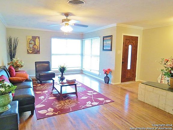 4th image of 115 Dawnridge Dr