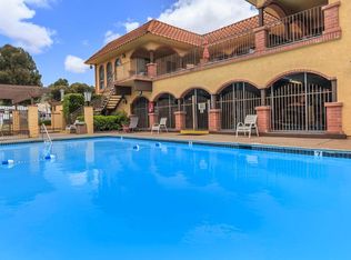 5707 Santa Fe St #3, San Diego, CA 92109