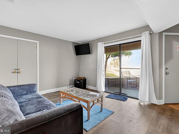 5th image of 438 Ocean Pkwy #35