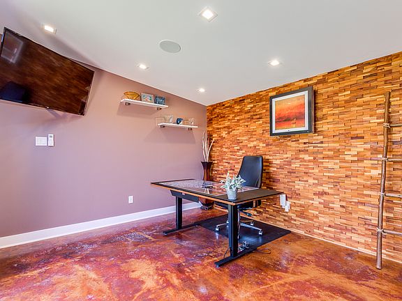 5th image of 7019 E Ludlow Dr