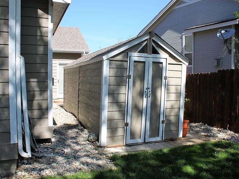 7665 Chancellor Dr — Photo 39