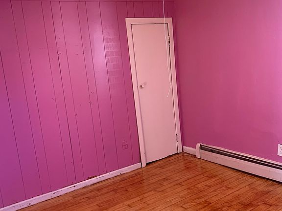 4th image of 44 Crawford St #2