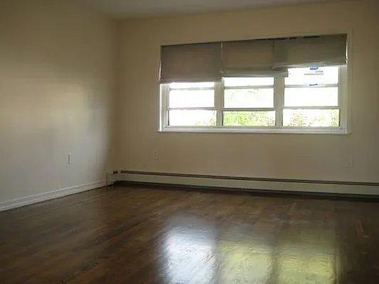 Rented by Neon Realty Inc. | media 3