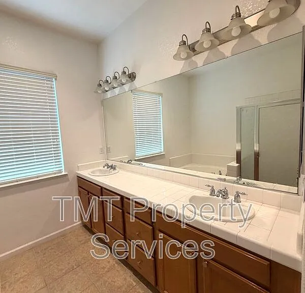 8622 Neopolitan Way — Photo 10