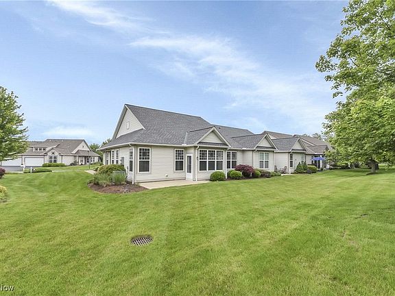4th image of 2174 Southampton Ln