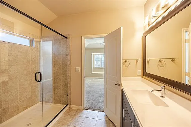 1141 Kingston Ct — Photo 23