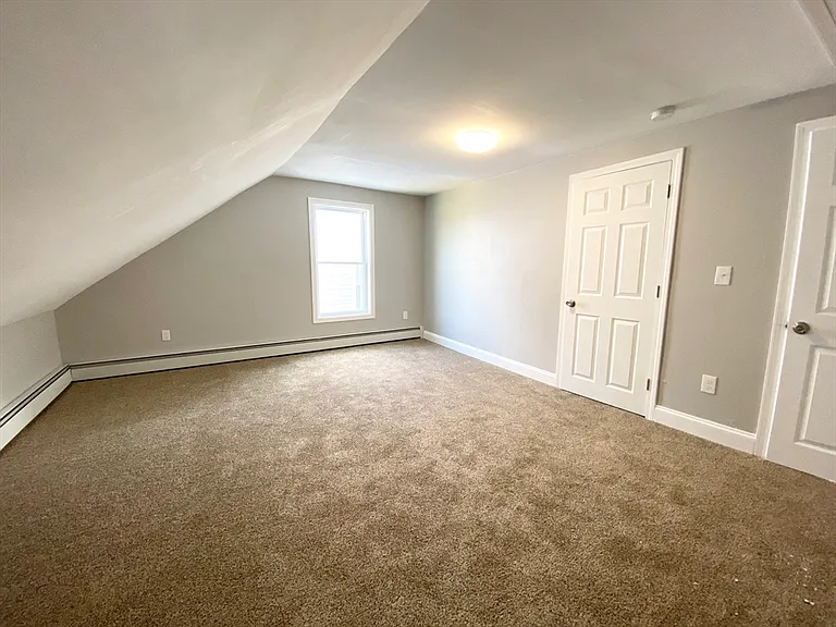 286 Kimball St #3 — Photo 7