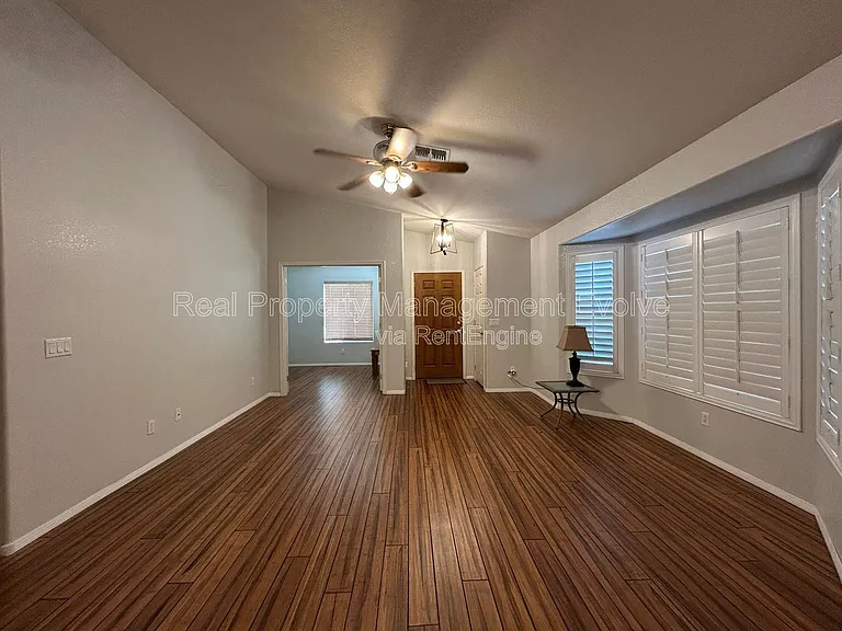 16036 N 11th Ave #1019 — Photo 6