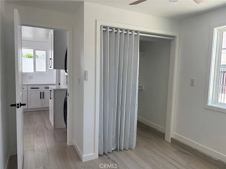 8639 Bothwell — Photo 10
