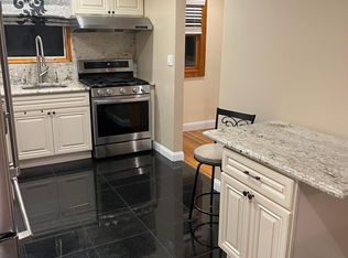 146-03 28th Ave #2, Flushing, NY 11354