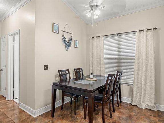5th image of 2505 Delta Pointe Dr