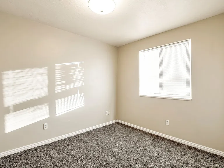 854 Easy St — Photo 7
