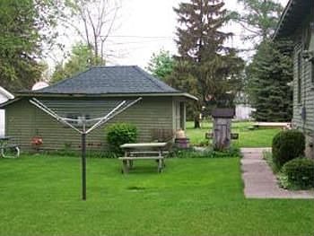 There is a nice back yard, with plenty of room - plus there is alot of yard on the side of the house