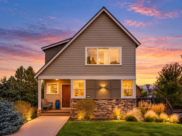328 Parks Loop, Redmond, OR 97756