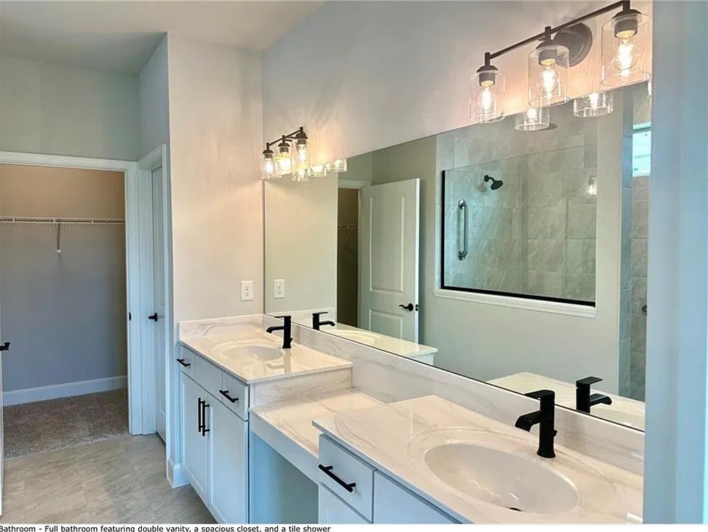 2 bed, 2.0 bath, 1656 sqft, $2,850 — Photo 4