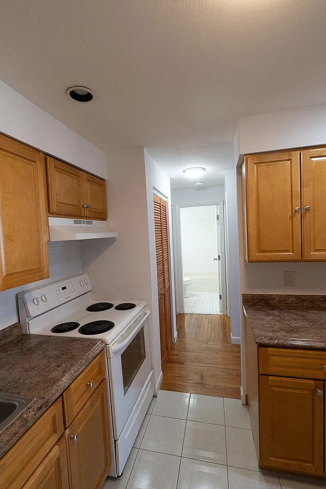 1 bed, 625 sqft, $2,100 — Photo 4