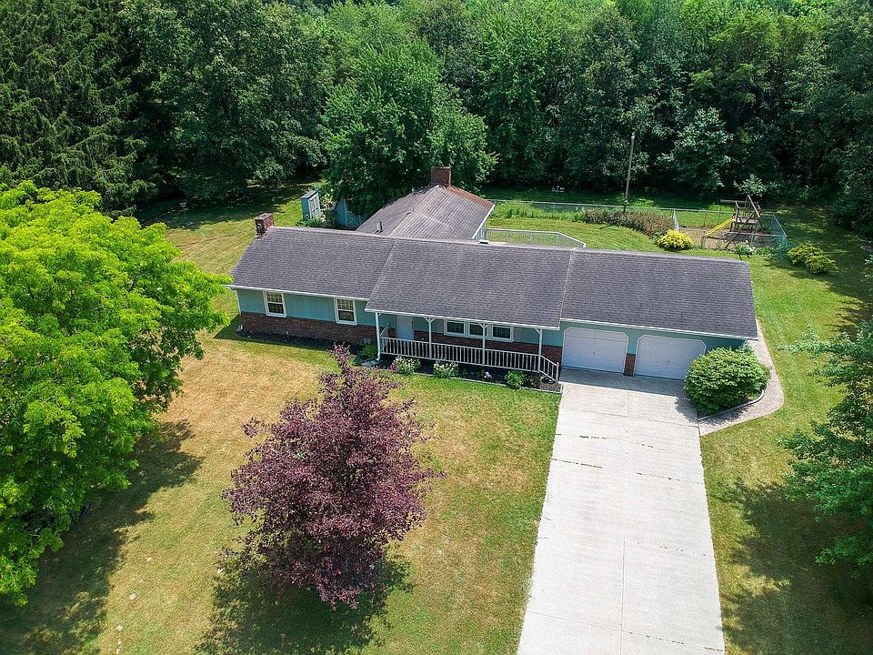 1st image of 29070 County Road 4