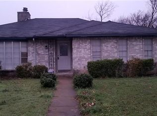 2717 Tanglewood Dr, Lancaster, TX 75134