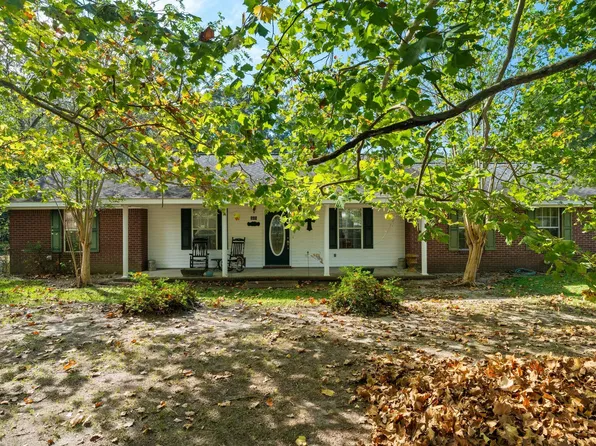 311 Mulberry St, Purvis, MS 39475