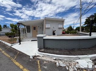 800 SW 1st Ct, Hallandale Beach, FL 33009