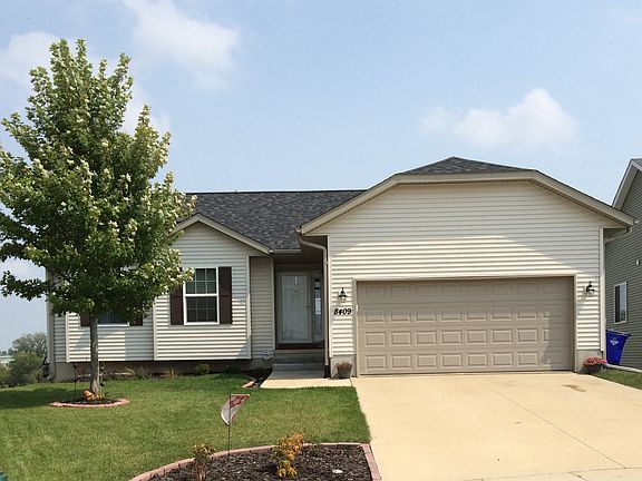 8409 Brighton Ct SW