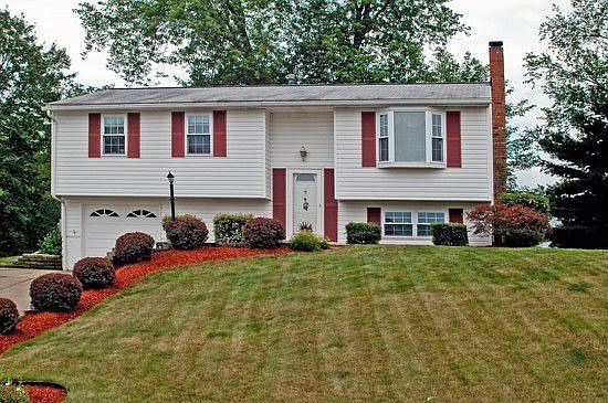 1st image of 206 Bellford Dr