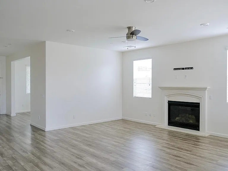 14810 Shelburne Ct — Photo 7