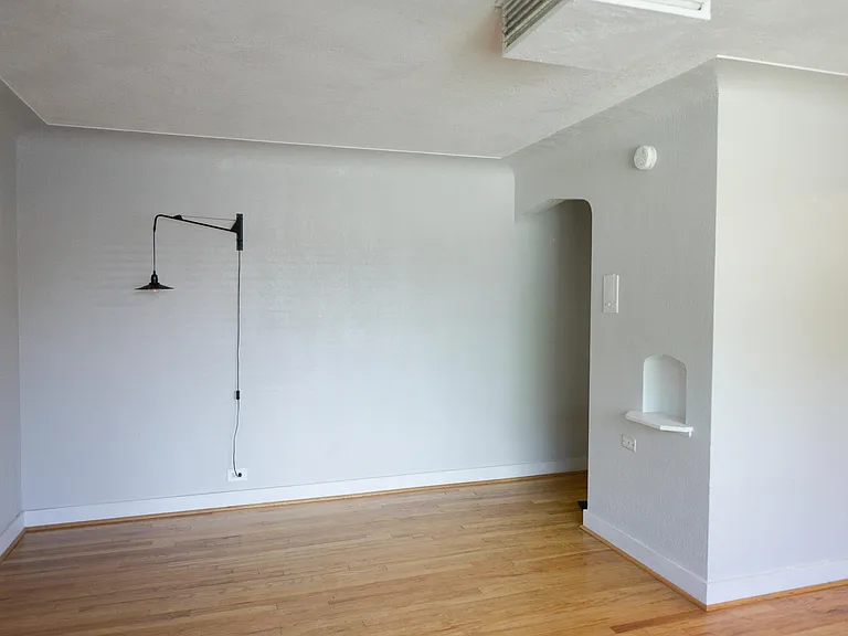 655 N Washington St #1C — Photo 25