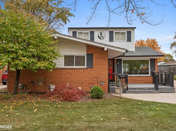 15457 Everly St, Roseville, MI 48066