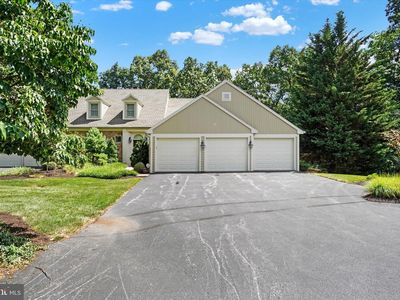 2079 Rosewood Ln #D, York, PA, 17403