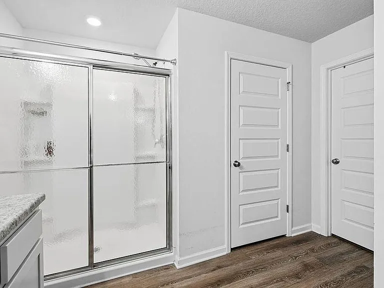 417 Scarborough St — Photo 25