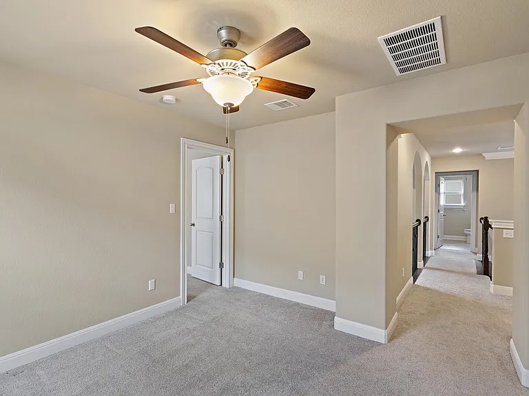 4205 Front Range Ln — Photo 17