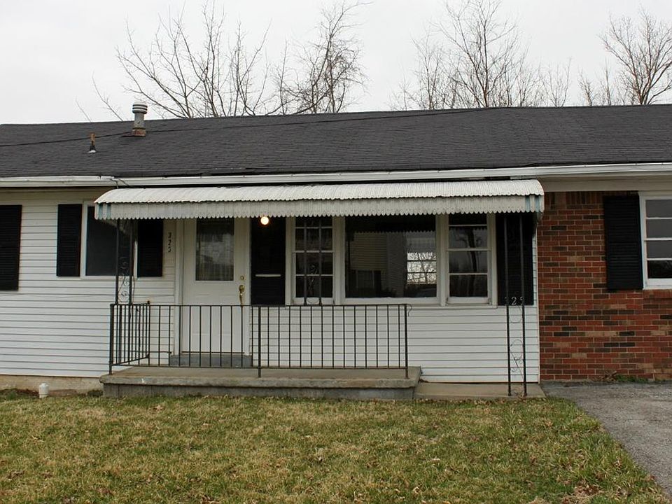 1st image of 325 E Oak St
