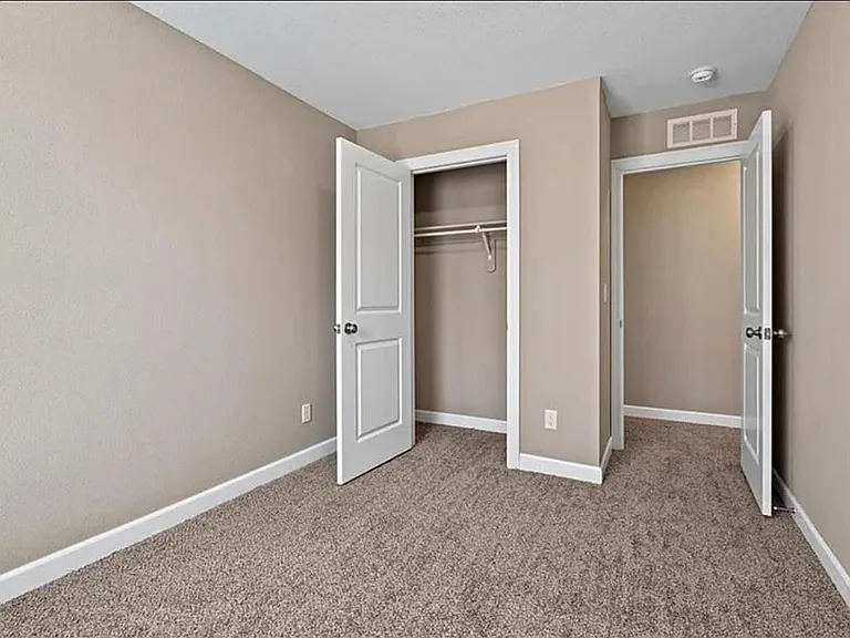10518 Clubhouse Dr #10518 — Photo 9