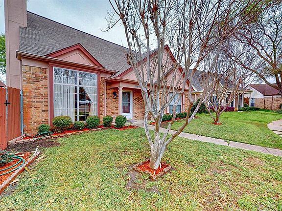 3rd image of 301 Antietam Way