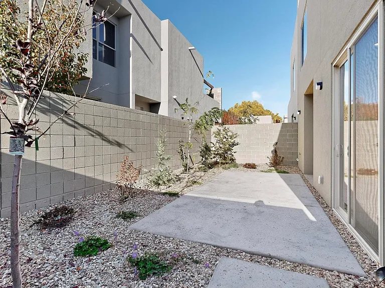 705 Alcalde Pl SW #1 — Photo 24