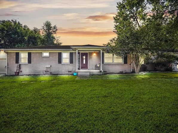 1007 Brookhaven Dr, Russellville, KY 42276