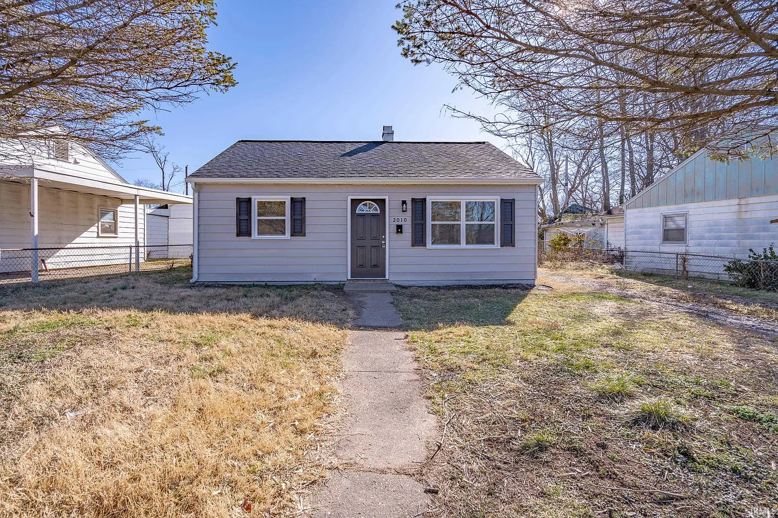 2010 Herbert Ave photo 1