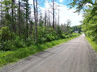 3 Maxwell Rd, Lee, ME 04455