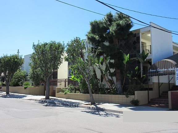 4th image of 24061 & 24065 Neece Ave #Cad8106c7