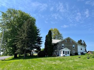 12543 North Rd, Cato, NY 13033