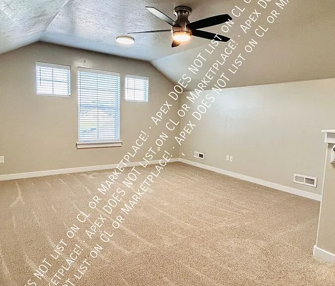 1354 E Argence St — Photo 22