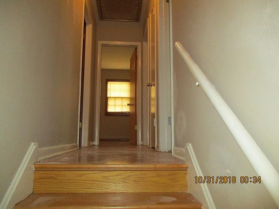 5th image of 8916 W 97th Ter