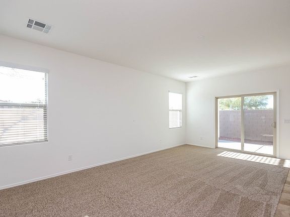 5th image of 1225 E Palomino Way