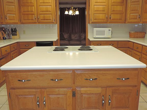 3rd image of 10515 Virden Ln