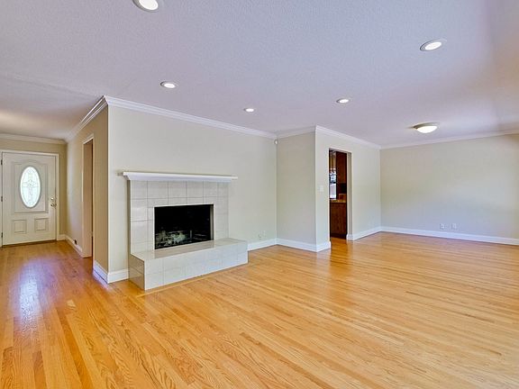 3rd image of 22432 Palm Ave