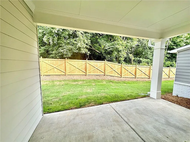 118 Bluffington Way — Photo 24