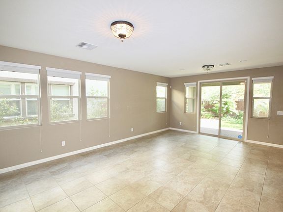 2nd image of 10609 Country Knoll Way
